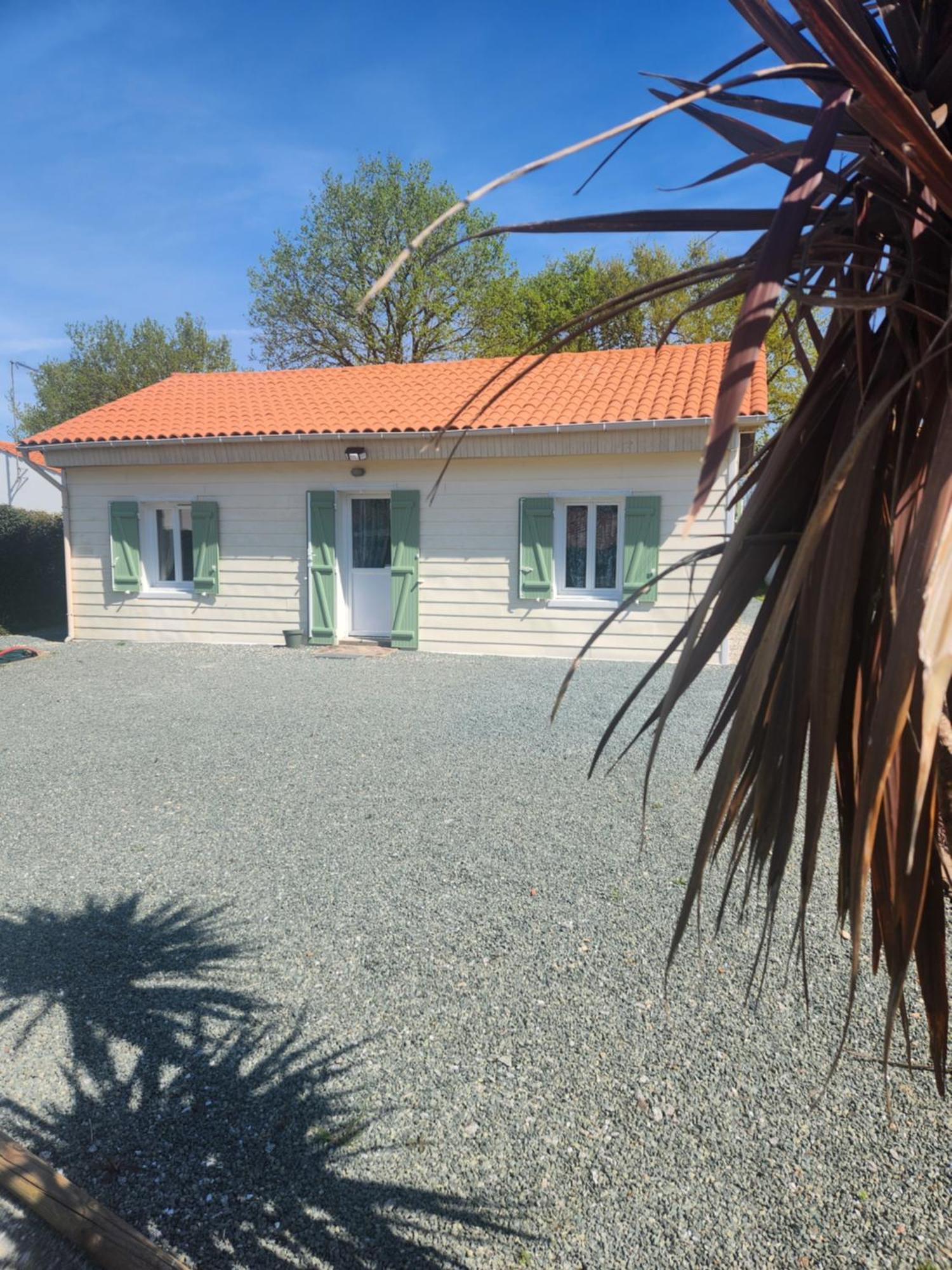 La Cabane De Megue Froidfond Exterior foto
